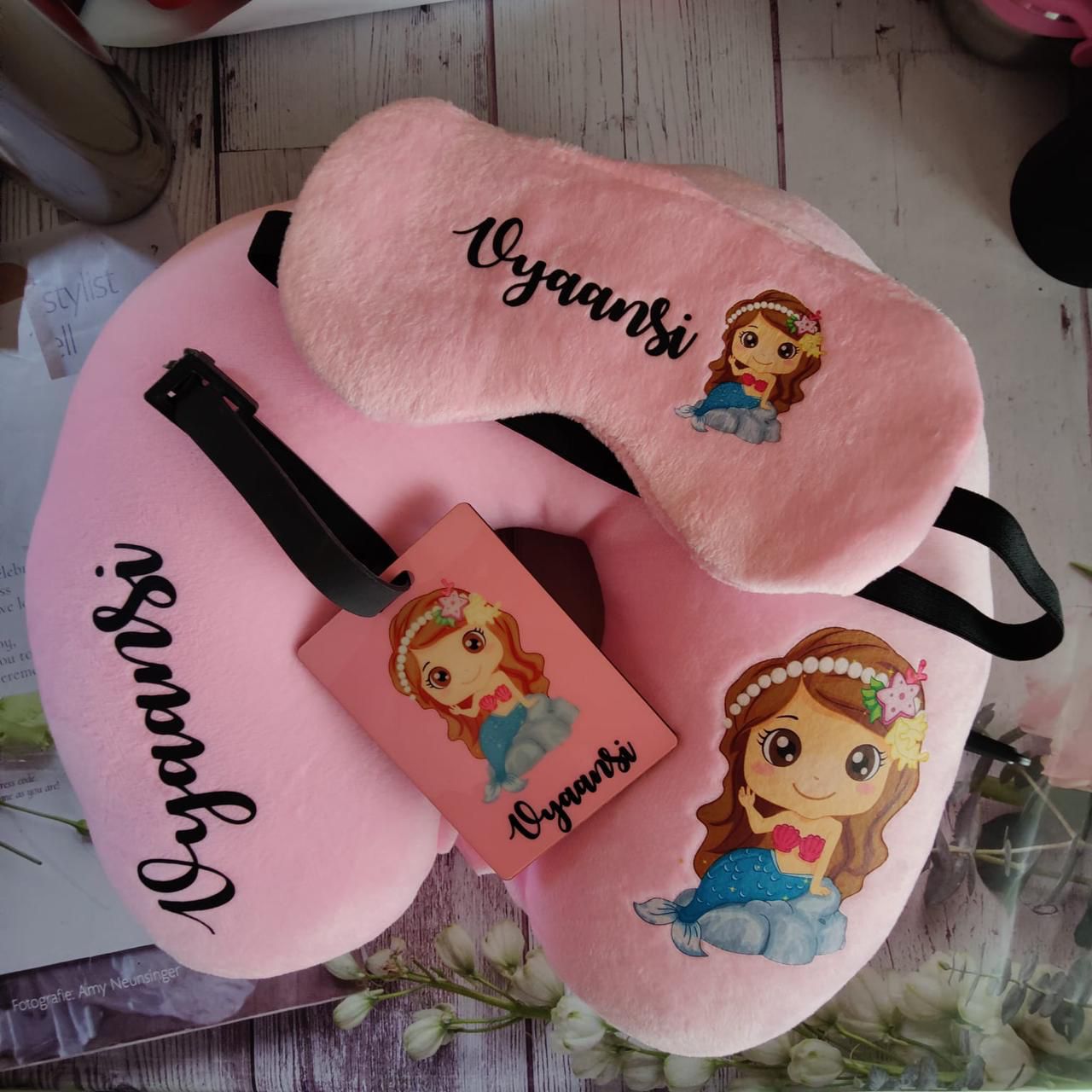 Personalized Neck Pillow Set