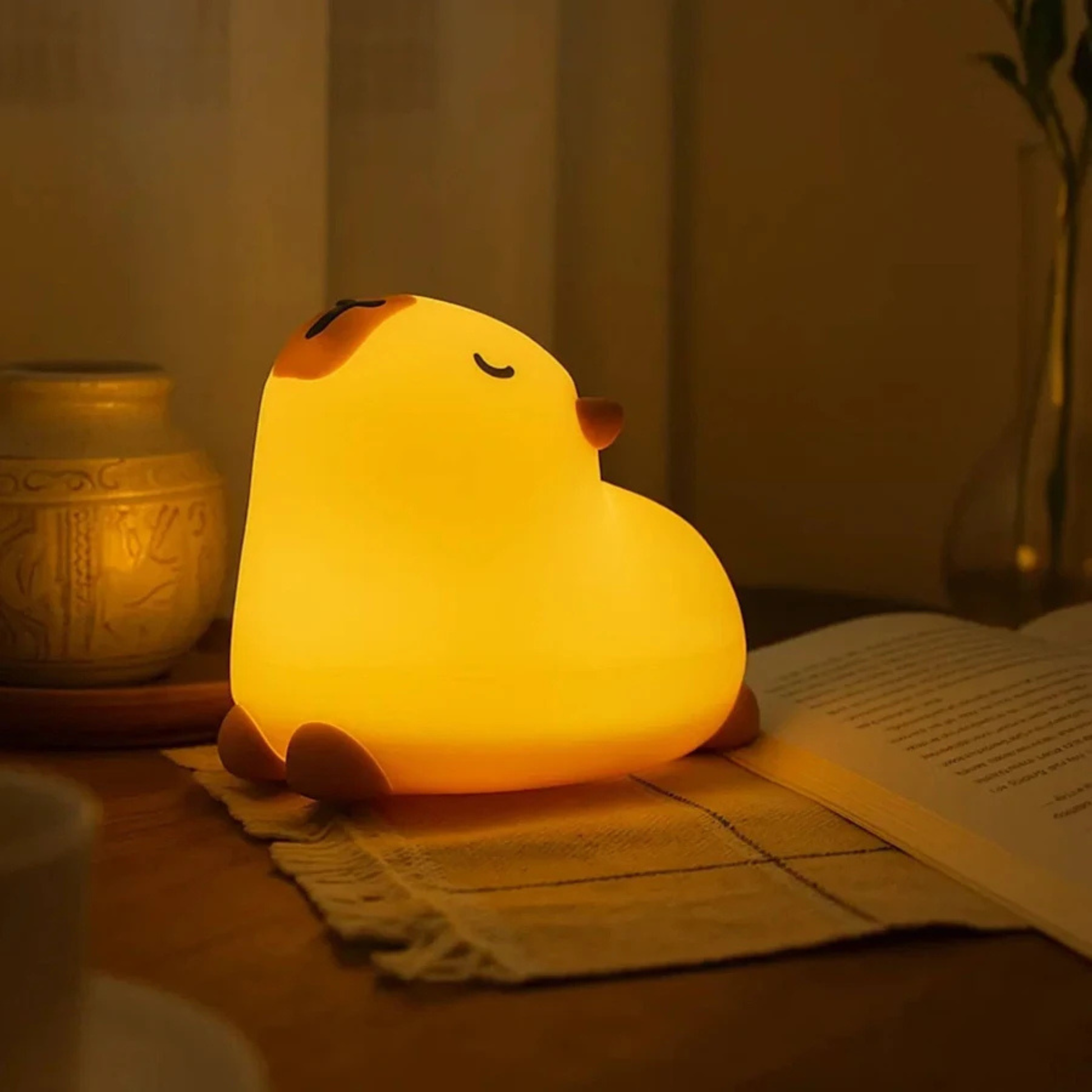 Capybara Silicone Night Lamp