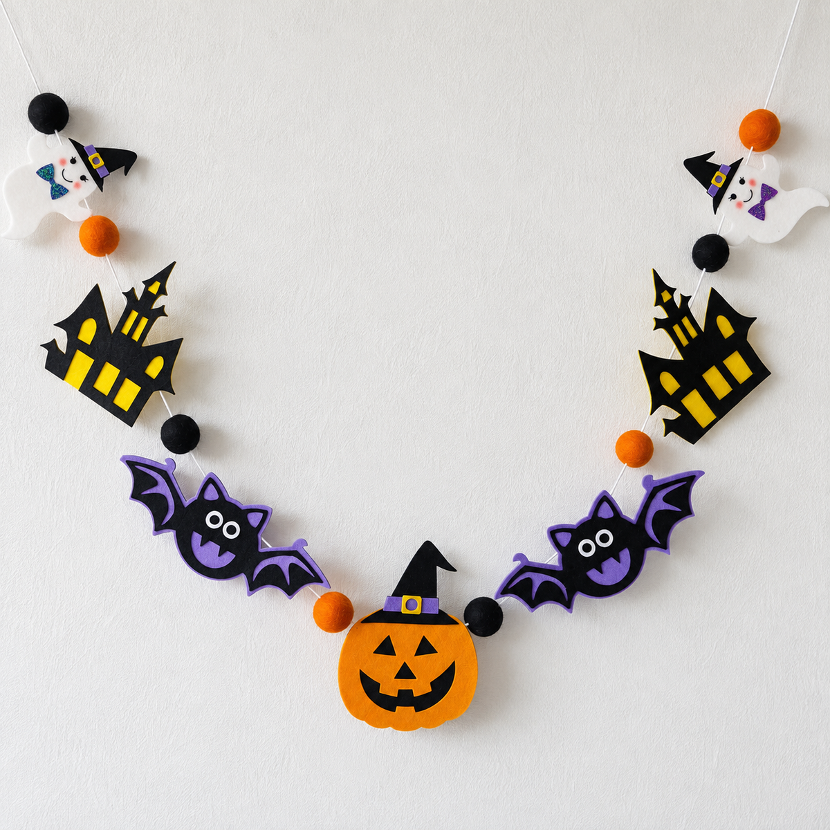 Happy Halloween Bunting – Haunted Castle