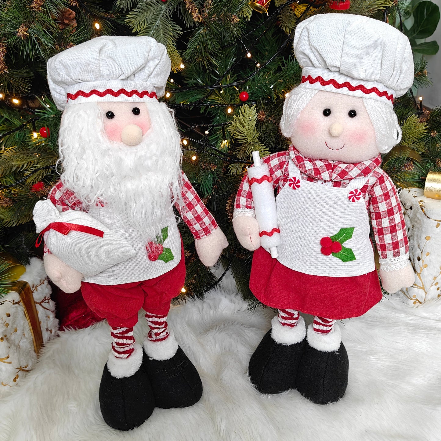 Mrs Claus The Baker – Extendable Legs