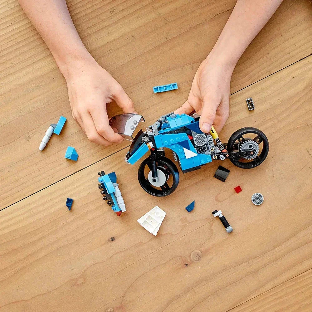 LEGO Creator 3in1 Superbike - 236 Pieces