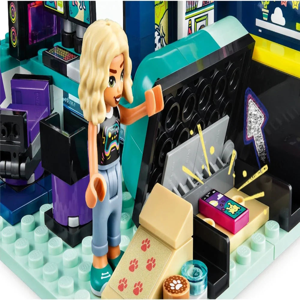 LEGO Friends Nova's Room