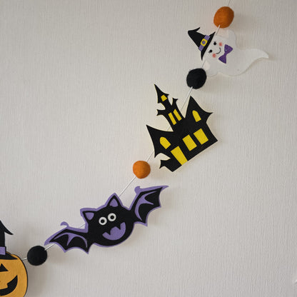 Happy Halloween Bunting – Haunted Castle
