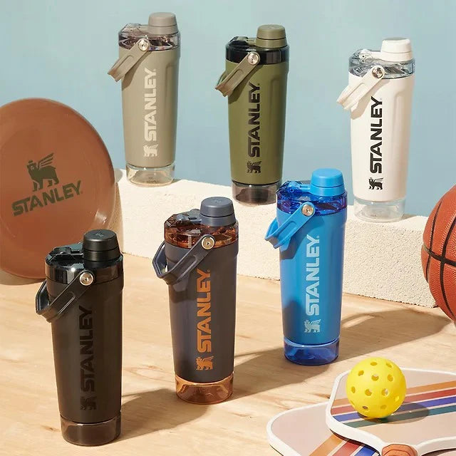 STANLEY Activate Shaker Bottle | Black 2.0