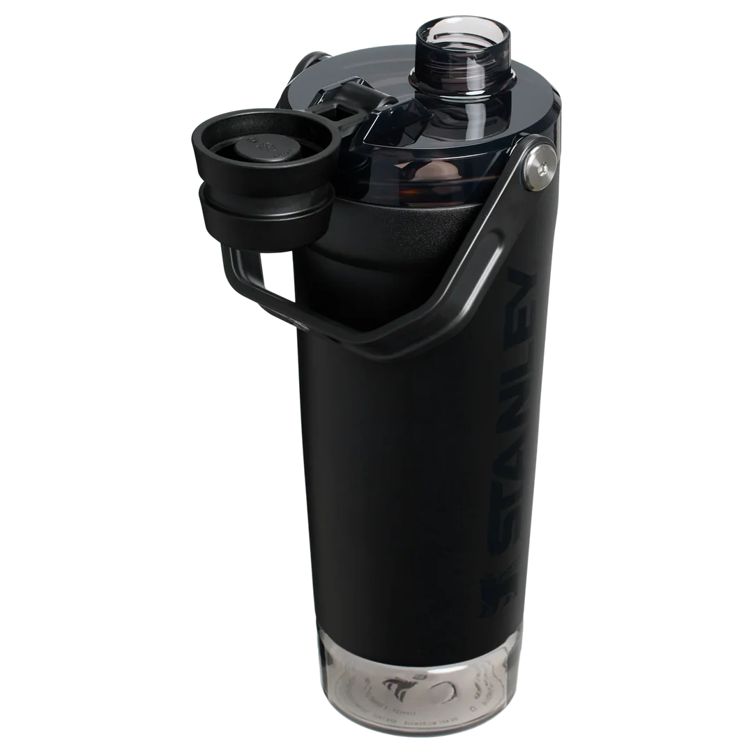 STANLEY Activate Shaker Bottle | Black 2.0